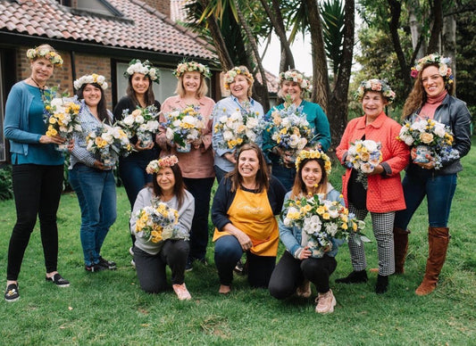 Taller Presencial Coronitas, Boutonnieres y Corsages - Doral, FL